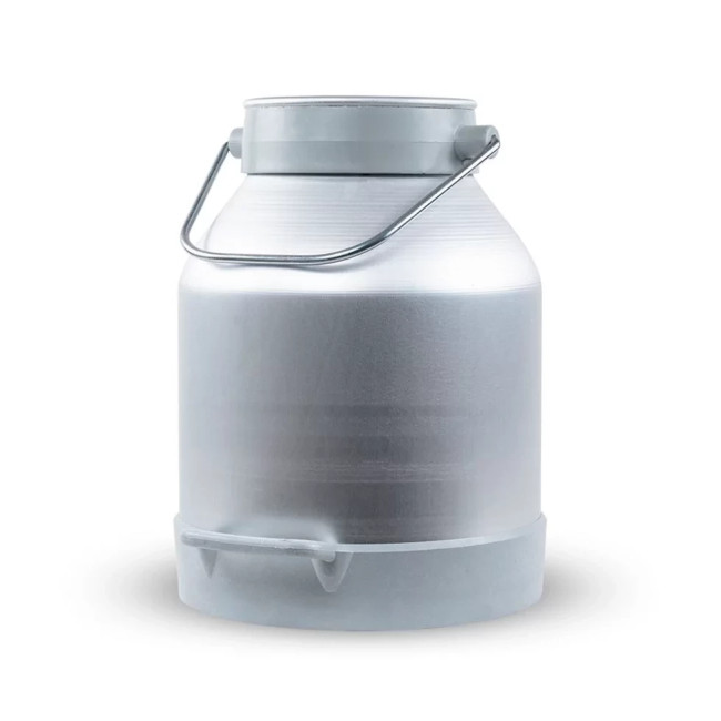 Milking bucket assembly Leaked 2 goats in 1 bucket Milking bucket assembly Leaked 2 goats in 1 bucket